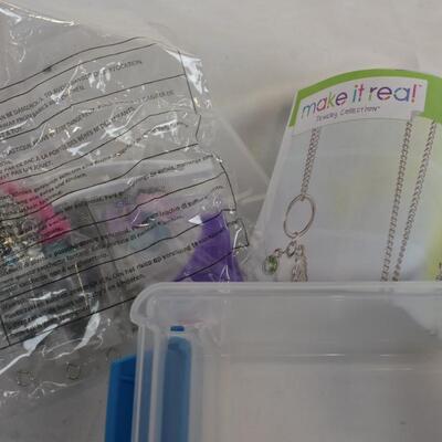 3 Pink Pattern Fabric, 20 Yardds Botanica Wall-Paper, Beads & Jewelry Kit - New