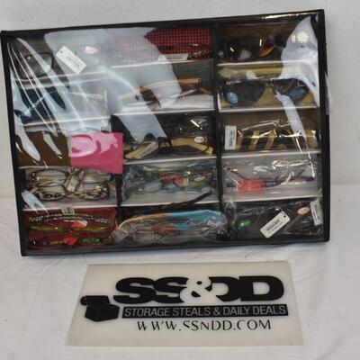 20 Assorted Readers and Sunglasses in a Black Organization Case - New