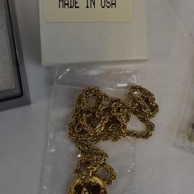 4 pc Jewelry: Claddagh Pin, Ring, Serenity Prayer Locket, Eyeglass Holder - New