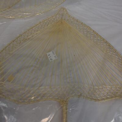 23 pc String Art Decor: 9 Hearts, Umbrellas, 8 Butterflies, 3 Shells, Duck - New