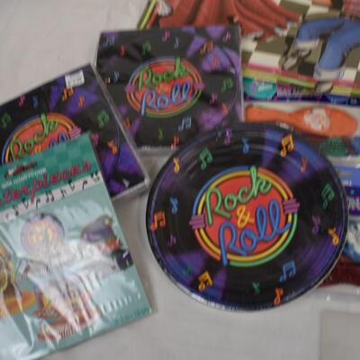 Rock & Roll Party Decorations: Napkins, Plates, Banners, Posters, Balloons - New