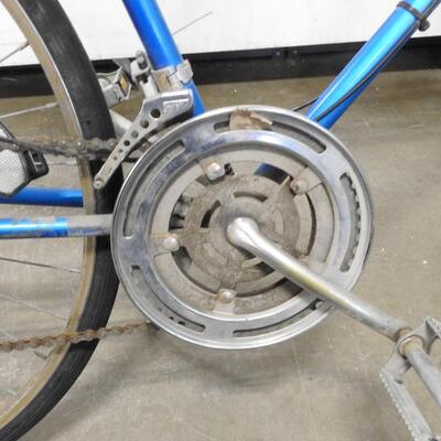 Free Spirit 10 Speed Bike, Needs Work