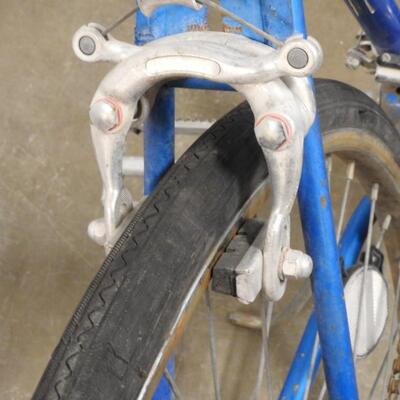 Free Spirit 10 Speed Bike, Needs Work