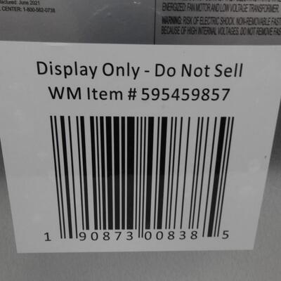 Galanz Prop Microwave, For Display Only, Near New