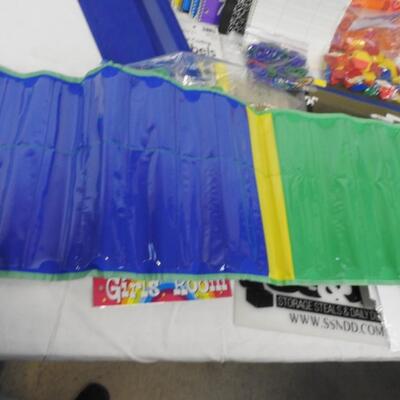 24 pc Teaching and Office Supplies, Blocks, Fake Money, Notebooks
