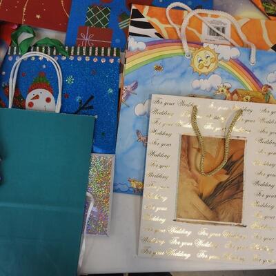 20+ Assorted Gift Bags, Jurassic Park, Birthday, Valentines
