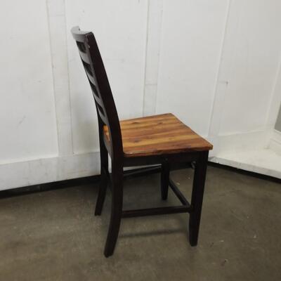 4 Chair Dining Room Set, Black Frame, Wood Design Seating - Great Condition