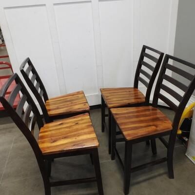 4 Chair Dining Room Set, Black Frame, Wood Design Seating - Great Condition