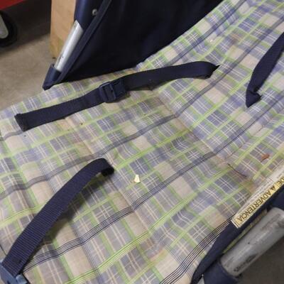 Blue Foldable Graco Stroller, Needs Cleaning