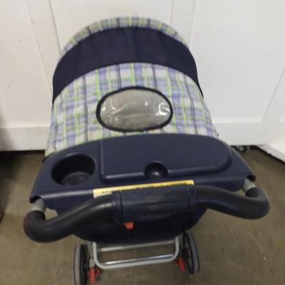 Blue Foldable Graco Stroller, Needs Cleaning