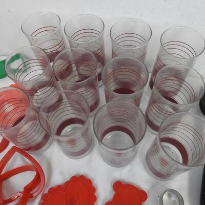 Kitchen Lot: Striped Burgundy Glasses, Assorted Cookie Cutters