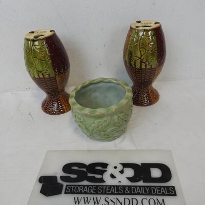 Lyon Candle Holder, Multi Color and Texture Ceramics, Green Bowl w/ Leaf Design