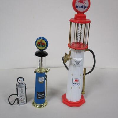 Mobilgas Amoco & Chevrolet Gas Pumps