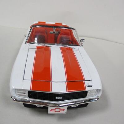 1:18 Ertl Chevy Camaro '69 Convertible Indy 500 Pace Car