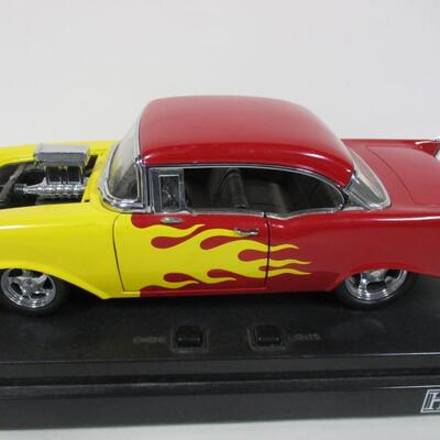 "History Channel" 1957 Chevrolet Bel Air Scale 1/18