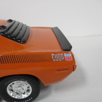 Plymouth Barracuda Orange AAR CUDA Scale 1/18