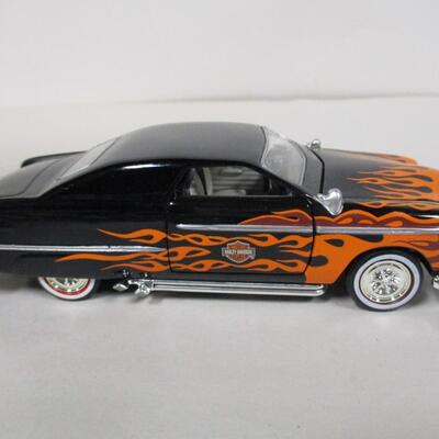 1949 Ford Street Rod Harley Davidson Scale 1/38