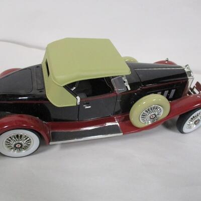 1930 Packard Boattail Speedster Scale 1/18