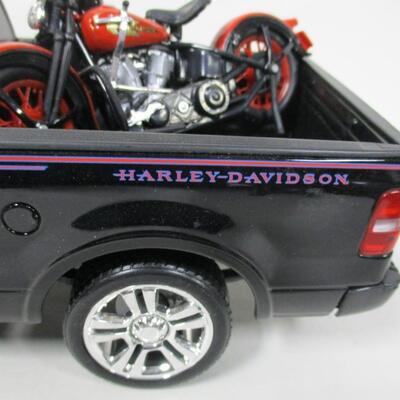 Maisto  Ford F-150 Harley Davidson Edition Scale 1/18 With Motorcycle