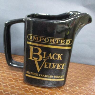 Seagram's VO Canadian Club & Black Velvet Pub Jug Pitchers