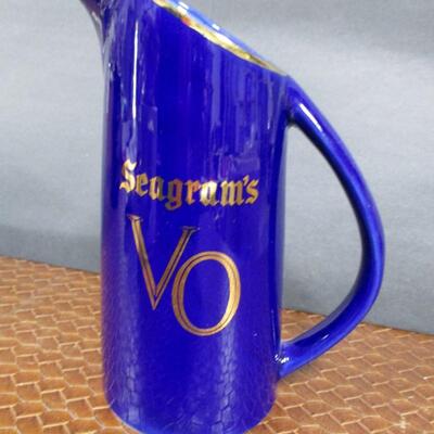 Seagram's VO Canadian Club & Black Velvet Pub Jug Pitchers