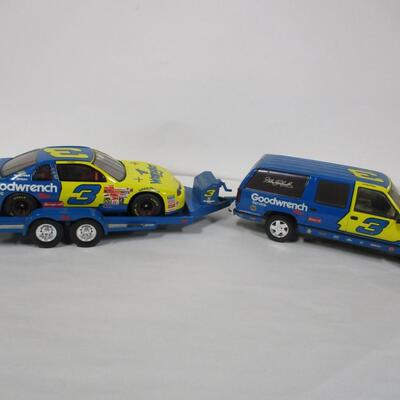 Dale Earnhardt #3 Die Cast Monte Carlo & 1994 Suburban & Trailer