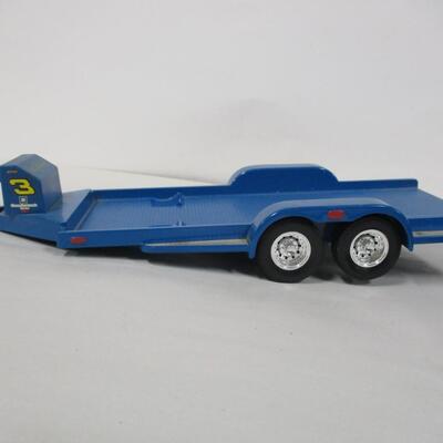 Dale Earnhardt #3 Die Cast Monte Carlo & 1994 Suburban & Trailer