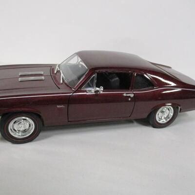 1968 Ford Shelby 500K Road Legends & 1969/1970 Chevrolet Nova SS  Scale 1/18