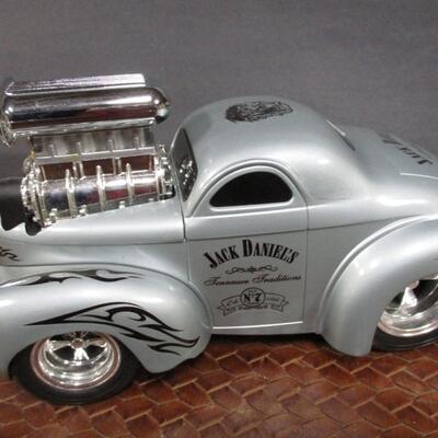 1941 Willys Muscle Machine & Ford Muscle Street Rod