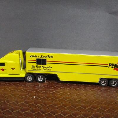 Ertl Trucks & Trailers