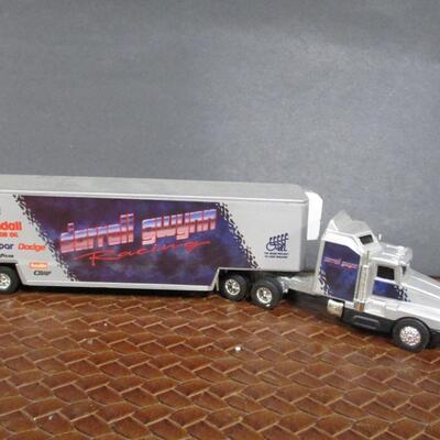 Ertl Trucks & Trailers
