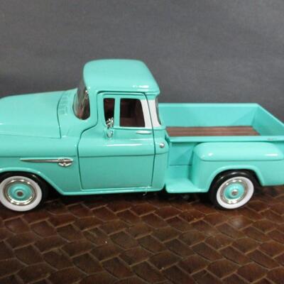 Ertl 1940 Ford Pick Up & 1955 Chevrolet Pick Up