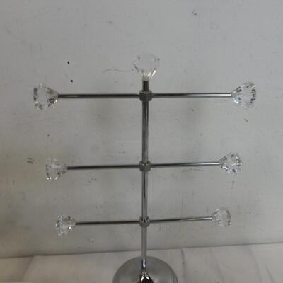 Bathroom Racks: 1 Rack with 6 Diamond Hooks, Mirror, Eye and Lips White Make Up