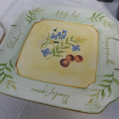 11 pc Kitchen, Coffee Maker/Dispenser, Decorative Plates, Elite Mugs