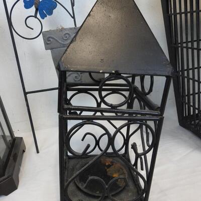4 pc Outdoor Metal Decor, Welcome Sign, Bug Zapper, Works