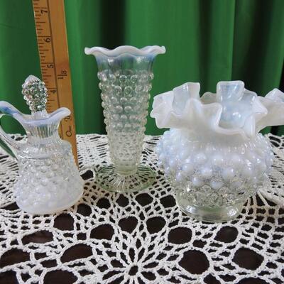 Trio of Fenton Hobnail