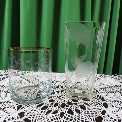 Pair of vases