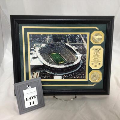 (14) PACKERS | Lambeau Field Framed Collector Piece