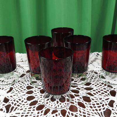 Mid century modern wine glasses in dark ruby red
