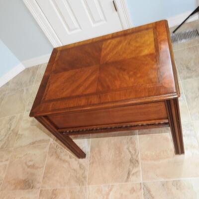 Lane Side Table