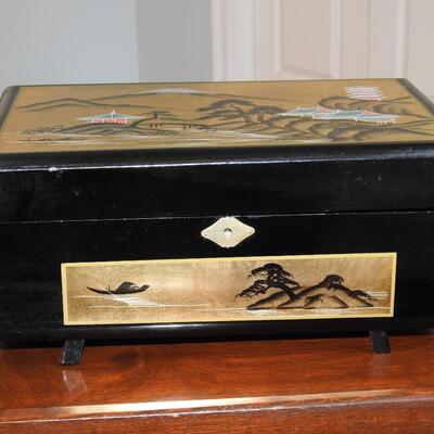 Jewelry music box