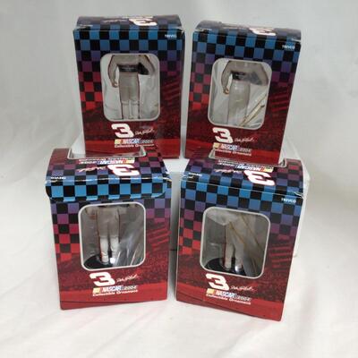 (24) NASCAR | Dale Earnhardt Collectibles