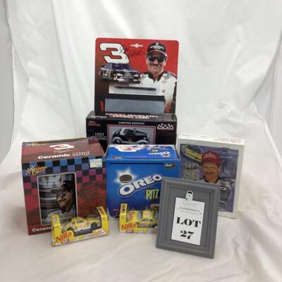 (27) NASCAR | Dale Earnhardt Sr. Collectibles