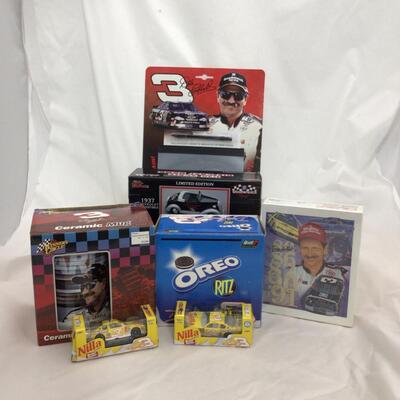 (27) NASCAR | Dale Earnhardt Sr. Collectibles