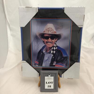 (31) NASCAR | Signed Richard Petty Framed