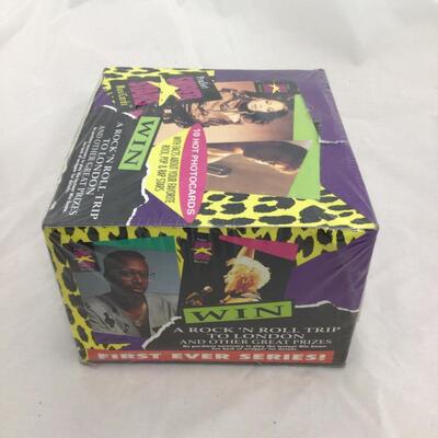 (36) CARDS | Factory Sealed Pro Set Super Stars MusiCards
