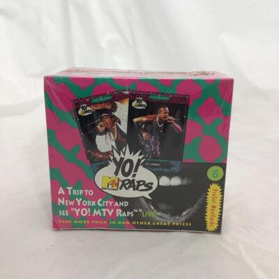 (37) CARDS | Yo MTV Raps Box of Cards Factory Sealed