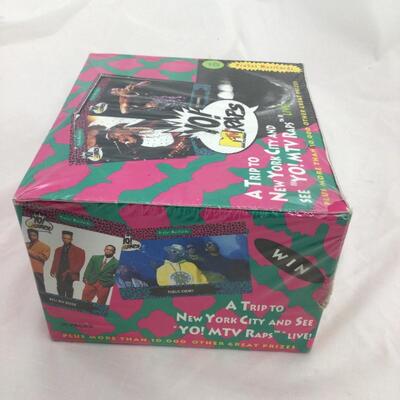 (37) CARDS | Yo MTV Raps Box of Cards Factory Sealed