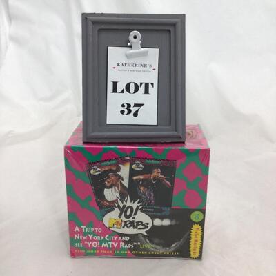 (37) CARDS | Yo MTV Raps Box of Cards Factory Sealed