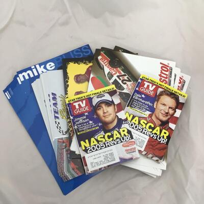 (41) NASCAR | 90+ Nascar Driver Cards